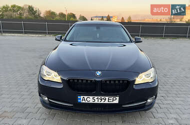 Седан BMW 5 Series 2013 в 