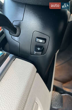 Седан BMW 5 Series 2013 в 