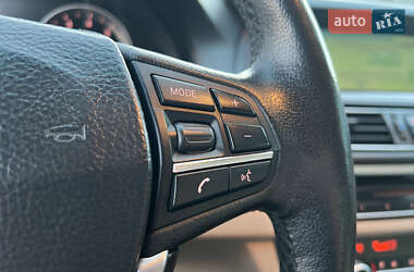 Седан BMW 5 Series 2013 в 