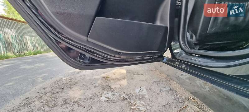 Седан BMW 5 Series 2004 в Киеве фото 22 Седан BMW 5 Series 2004 в Киеве