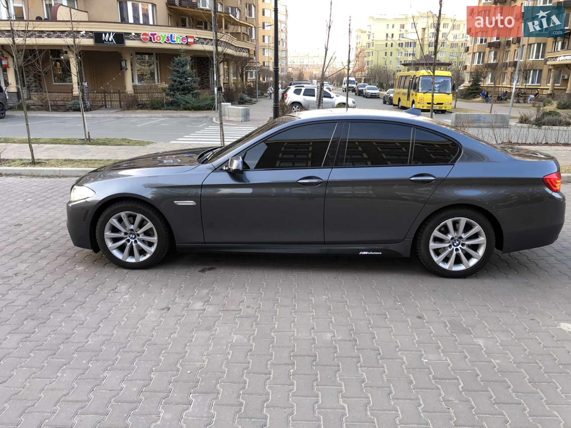 2015 BMW 5er - мініатюра 13
