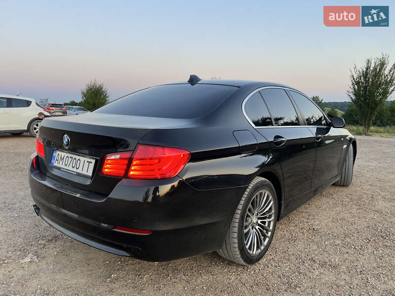 Седан BMW 5 Series 2010 в Києві