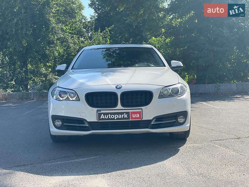 Седан BMW 5 Series 2015 в Києві