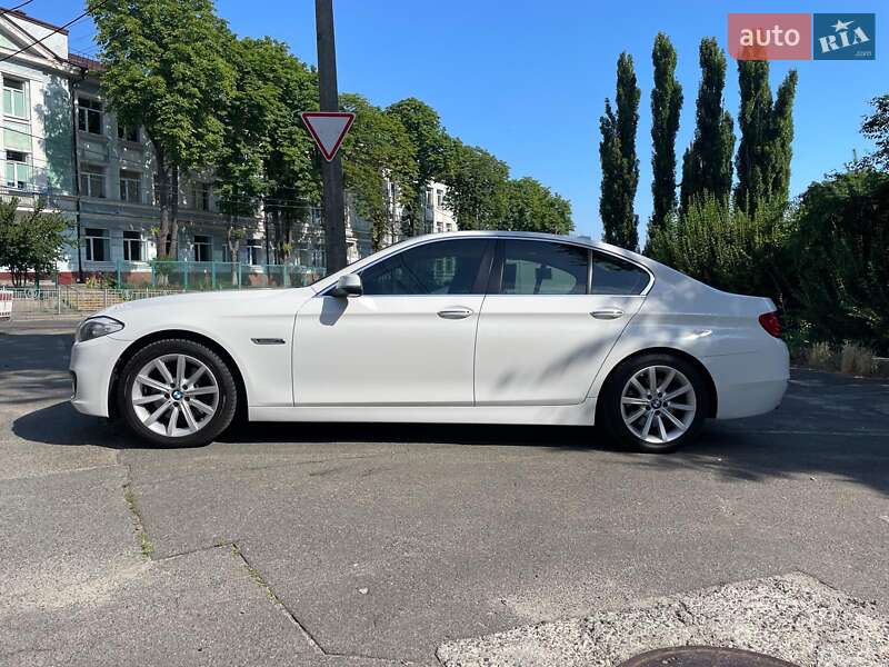 Седан BMW 5 Series 2015 в Києві
