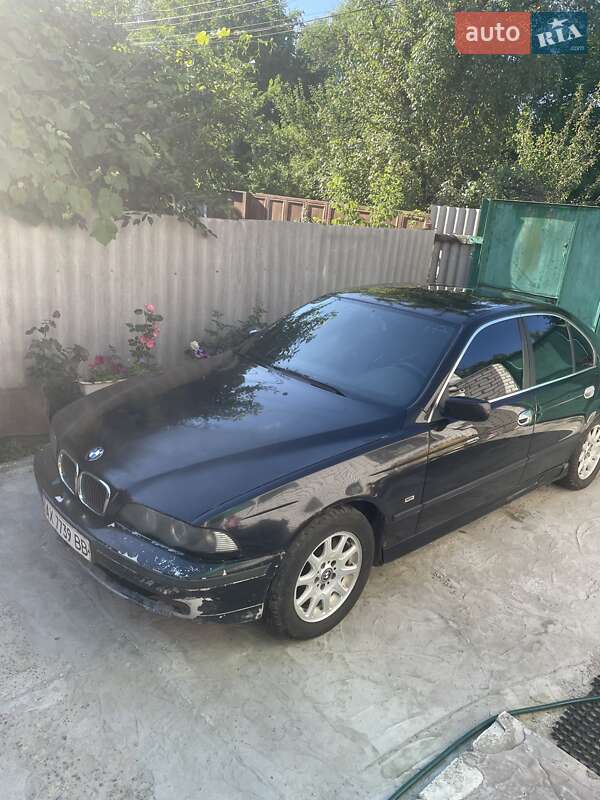 Седан BMW 5 Series 1999 в Харькове