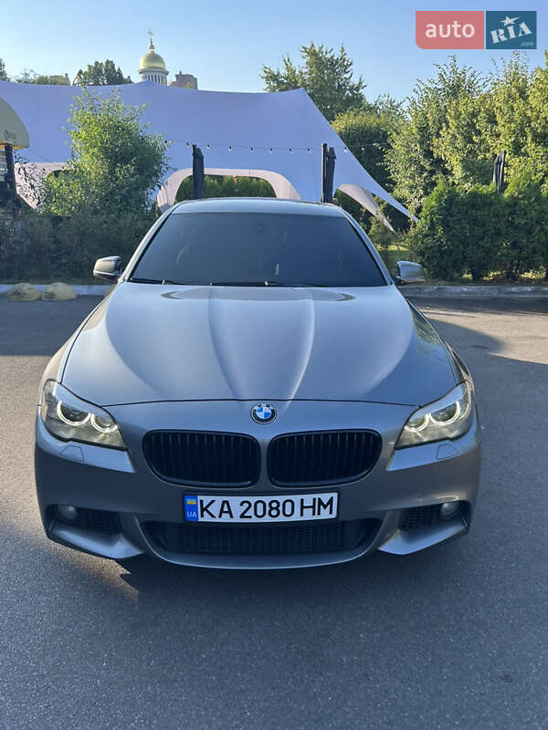 BMW 5 Series 2012