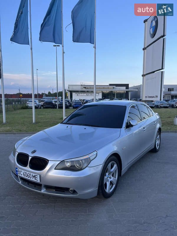 Седан BMW 5 Series 2005 в Львові