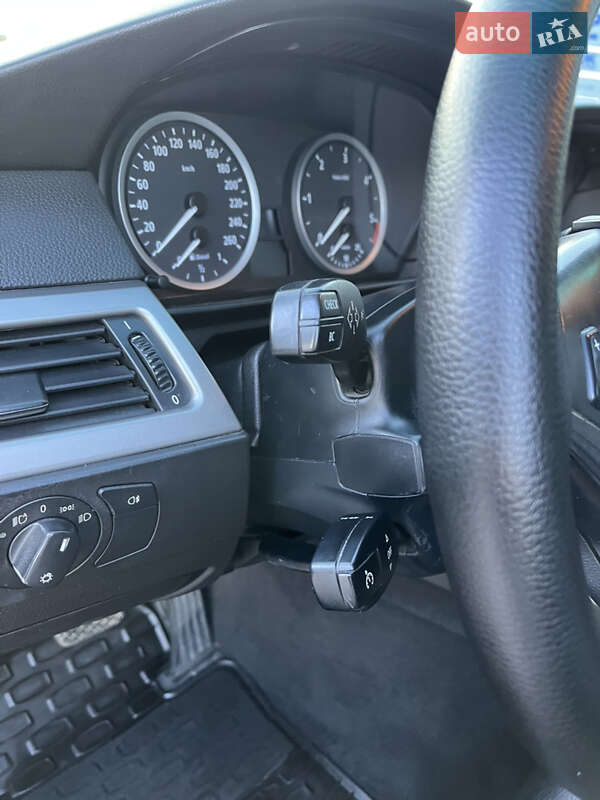 Седан BMW 5 Series 2005 в Львові
