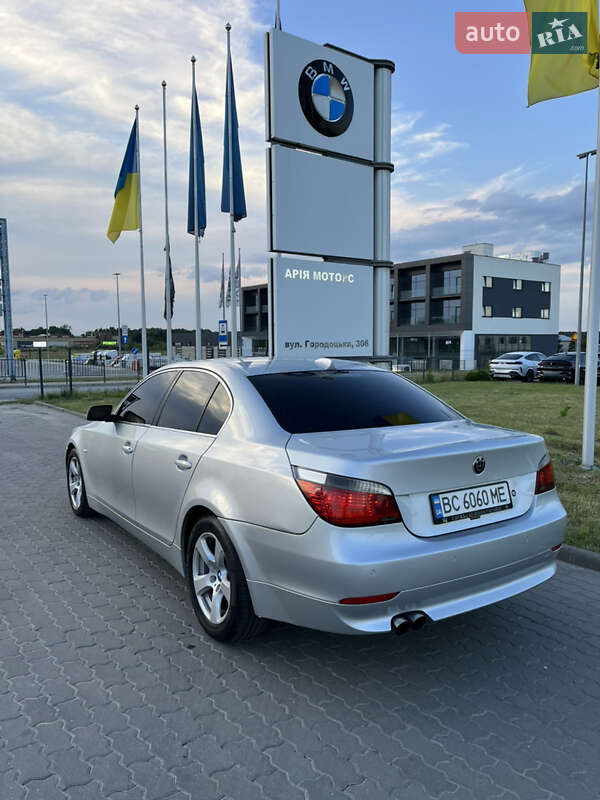 Седан BMW 5 Series 2005 в Львові