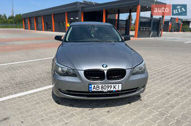 Седан BMW 5 Series 2004 в Виннице