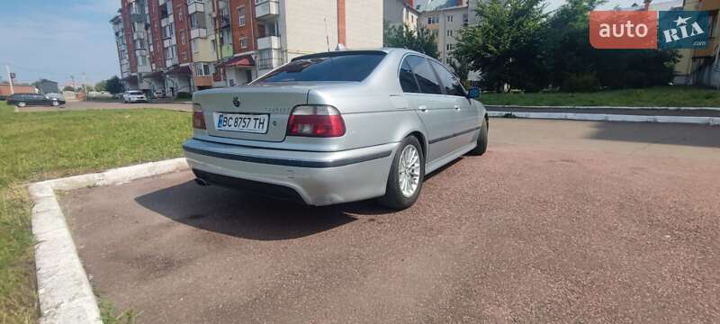 Седан BMW 5 Series 1997 в Дрогобыче