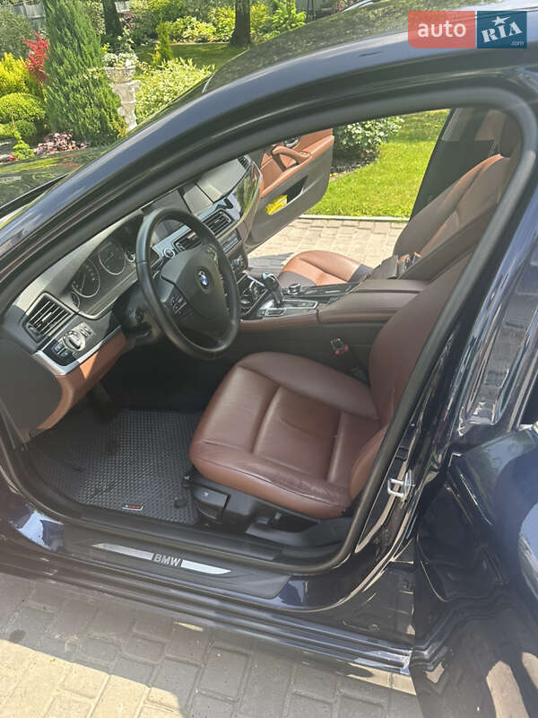 BMW 5 Series 2011