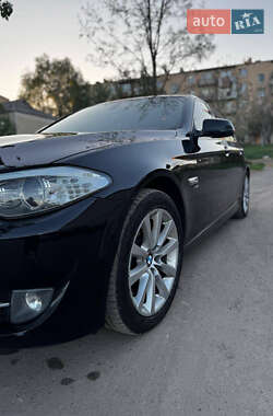 Седан BMW 5 Series 2011 в 