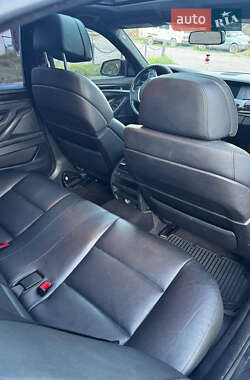 Седан BMW 5 Series 2011 в 