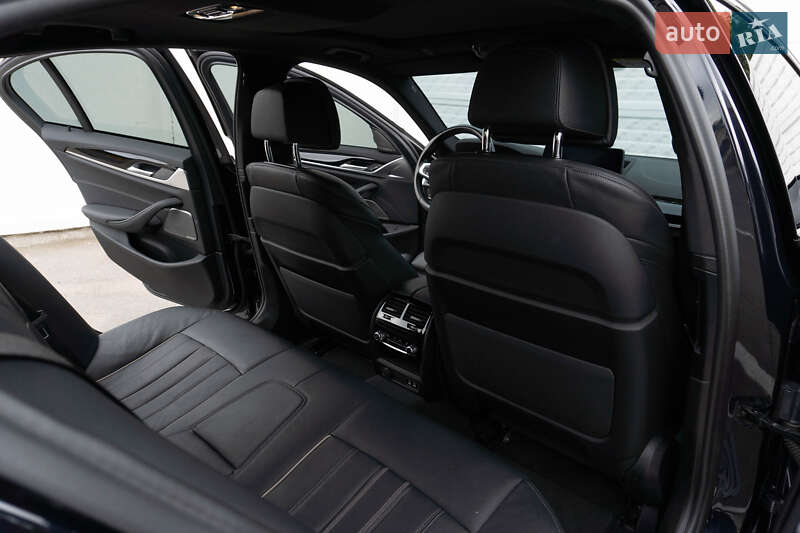 Седан BMW 5 Series 2022 в Киеве фото 35 Седан BMW 5 Series 2022 в Киеве