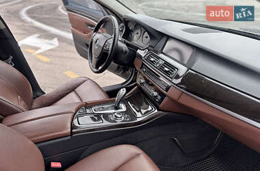 Седан BMW 5 Series 2011 в 