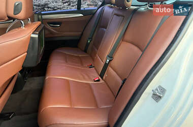 Седан BMW 5 Series 2012 в 