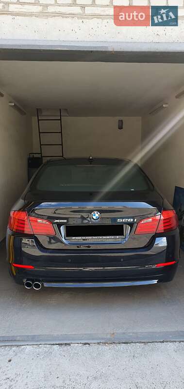 Седан BMW 5 Series 2012 в Києві фото 27 Седан BMW 5 Series 2012 в Києві