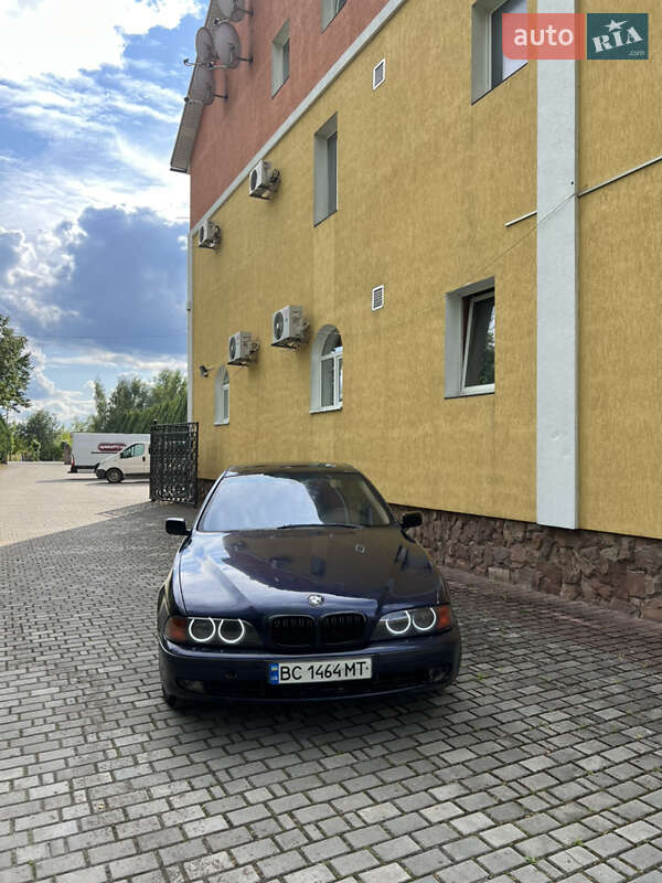Седан BMW 5 Series 1998 в Самборе