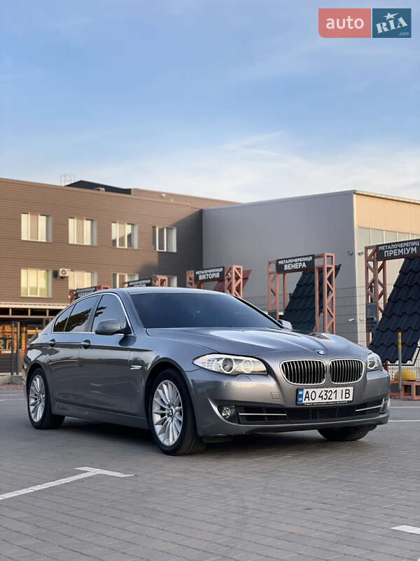 BMW 5 Series 2012
