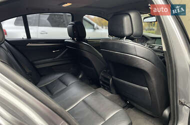 Седан BMW 5 Series 2012 в 