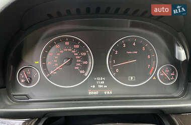 Седан BMW 5 Series 2012 в 