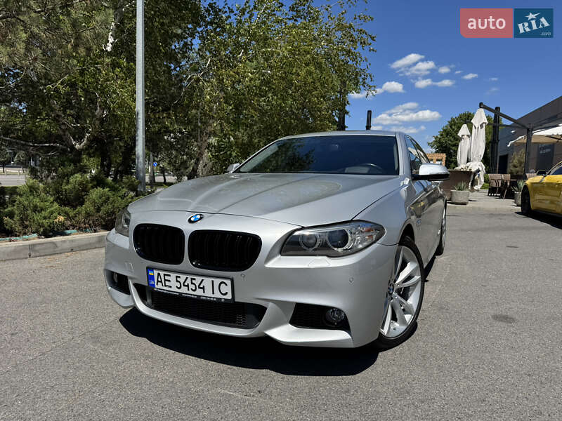 BMW 5 Series 2015