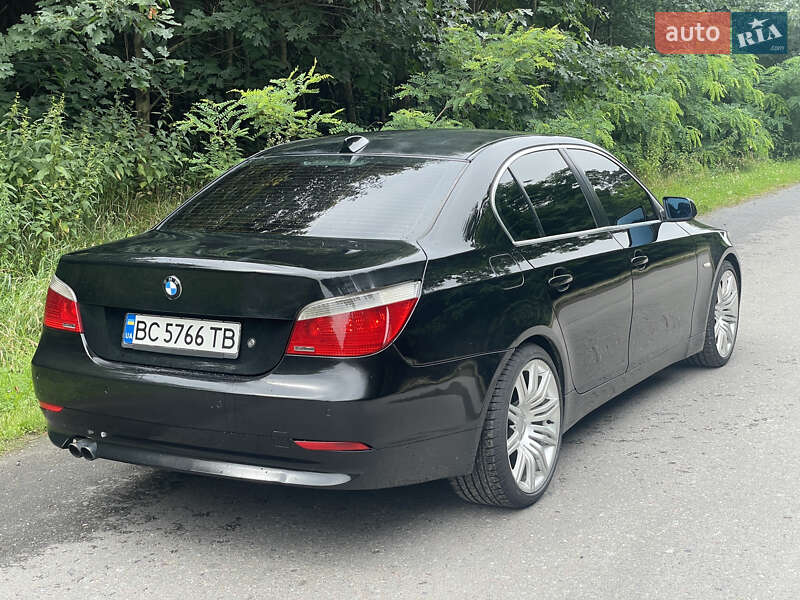 Седан BMW 5 Series 2006 в Жовкве