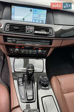 Седан BMW 5 Series 2010 в 