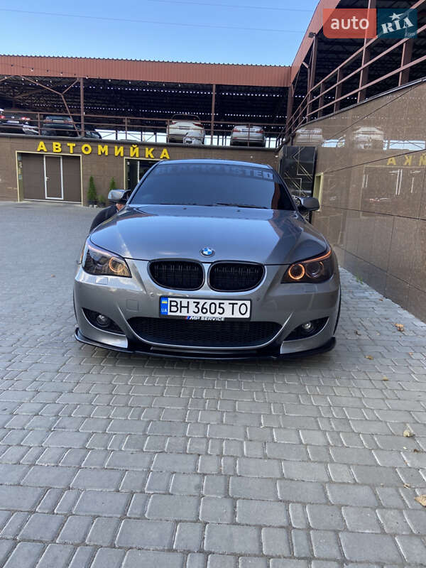 Универсал BMW 5 Series 2009 в Одессе