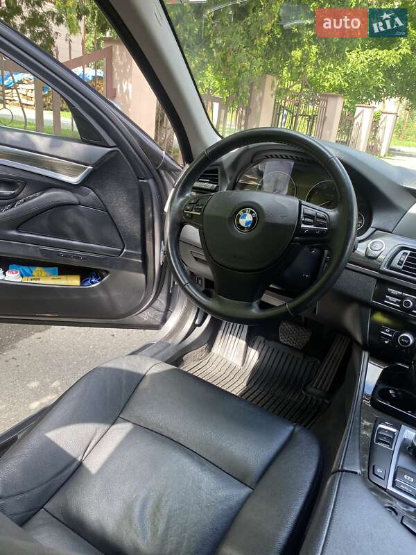Седан BMW 5 Series 2012 в Коломиї