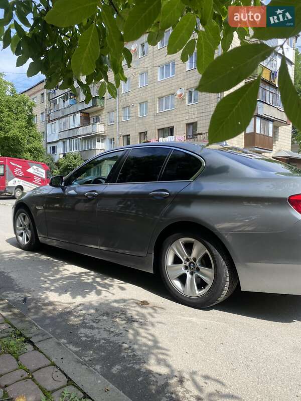 Седан BMW 5 Series 2012 в Коломиї