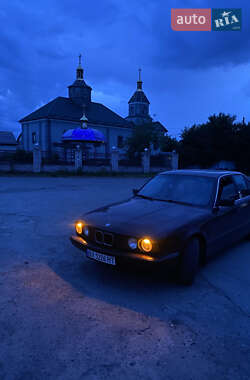 Седан BMW 5 Series 1994 в Старокостянтинові