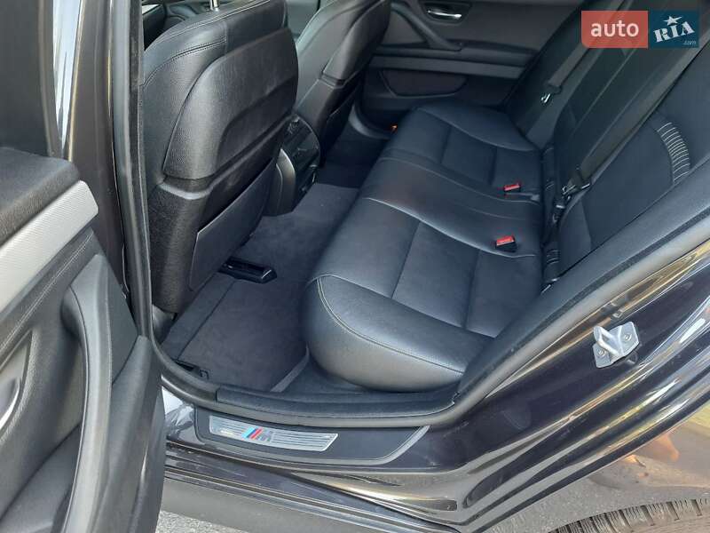 Седан BMW 5 Series 2014 в Кременчуці