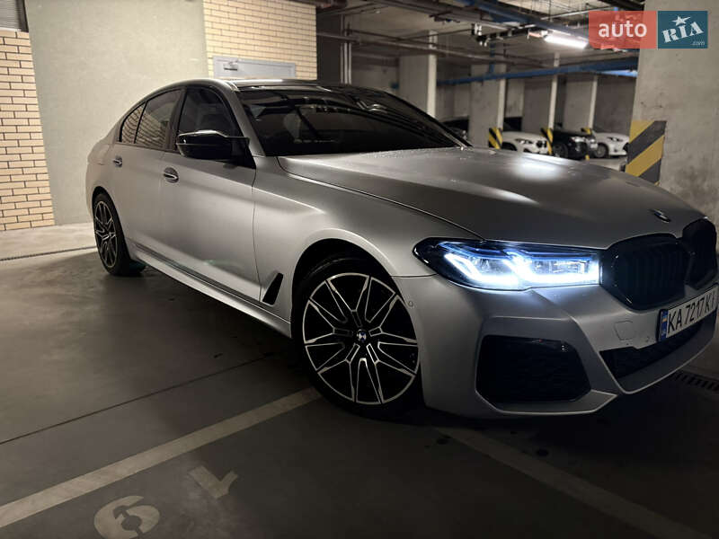 Седан BMW 5 Series 2018 в Киеве