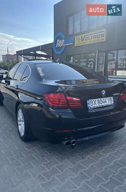 Седан BMW 5 Series 2011 в 