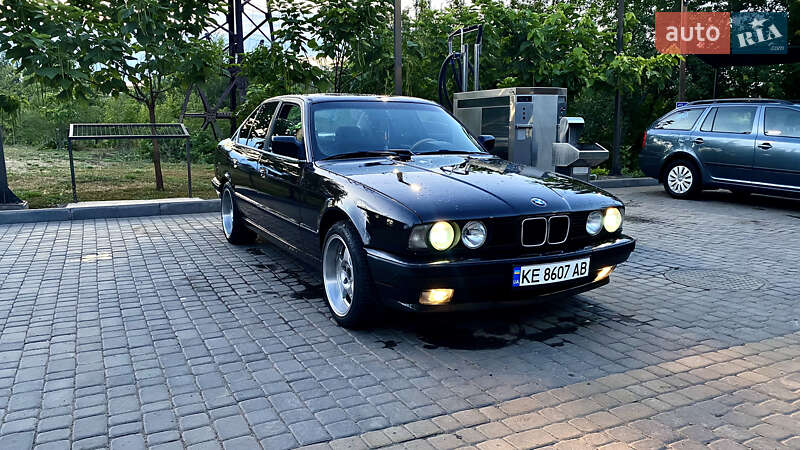 BMW 5 Series 1990