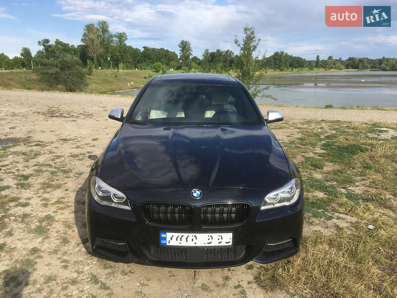 Седан BMW 5 Series 2015 в Коломые