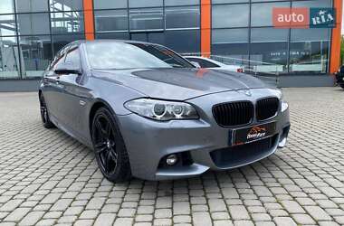 Седан BMW 5 Series 2015 в Львові