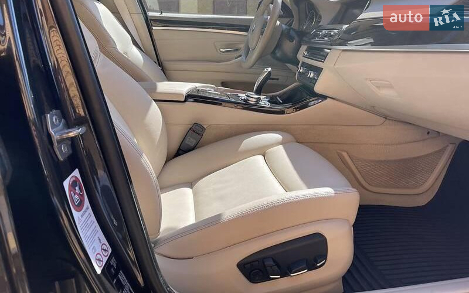 2013 BMW 5er - мініатюра 15