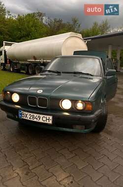 Седан BMW 5 Series 1991 в Шепетовке