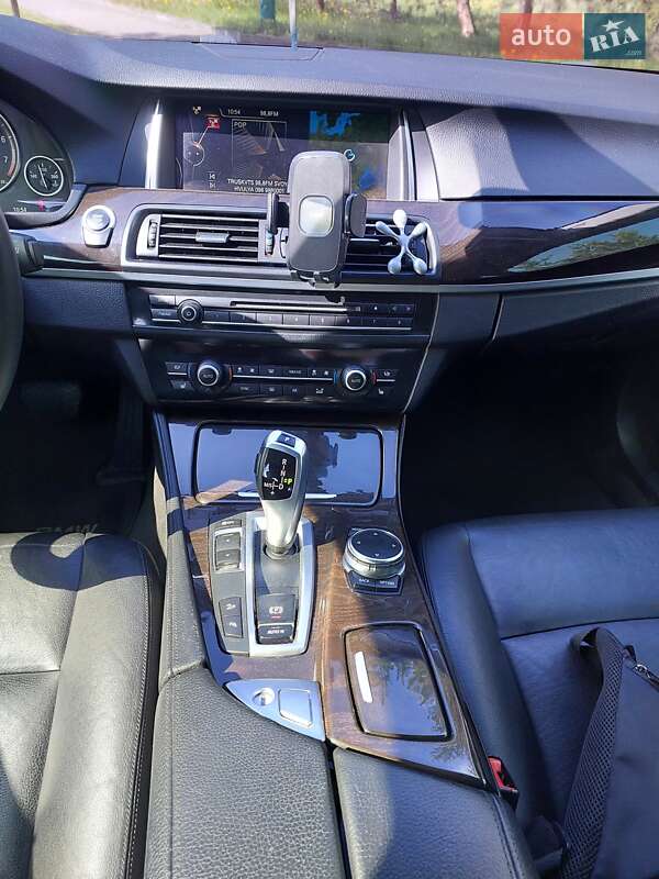 Седан BMW 5 Series 2014 в Трускавце