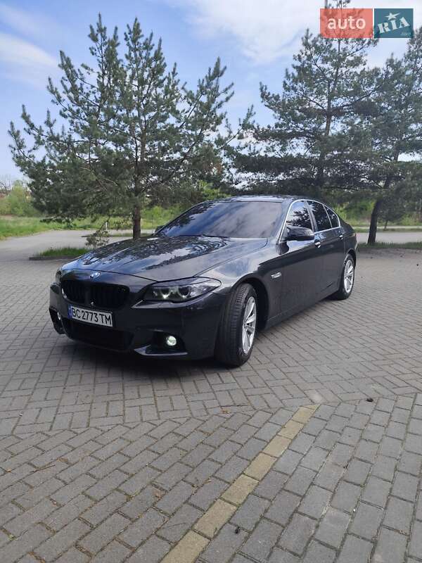 Седан BMW 5 Series 2014 в Трускавце