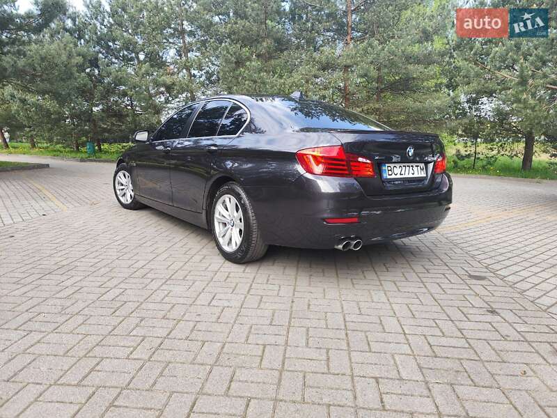 Седан BMW 5 Series 2014 в Трускавце