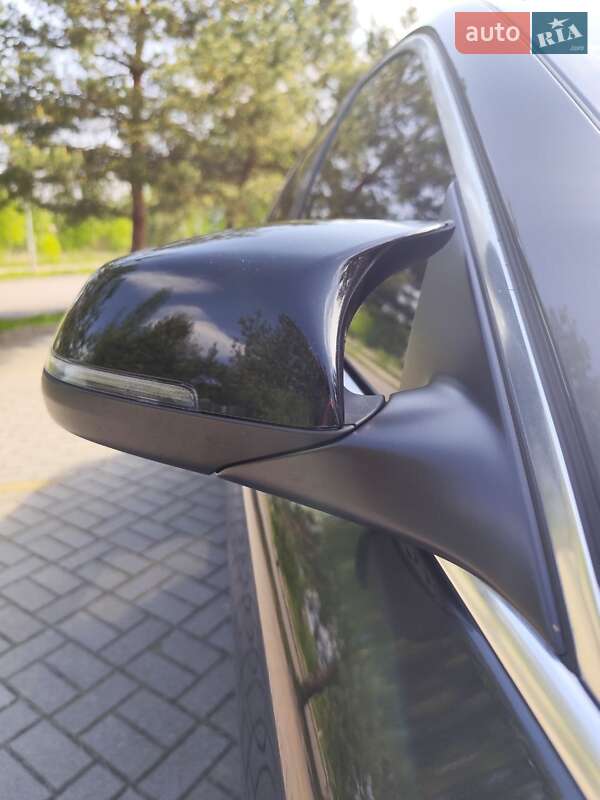 Седан BMW 5 Series 2014 в Трускавце