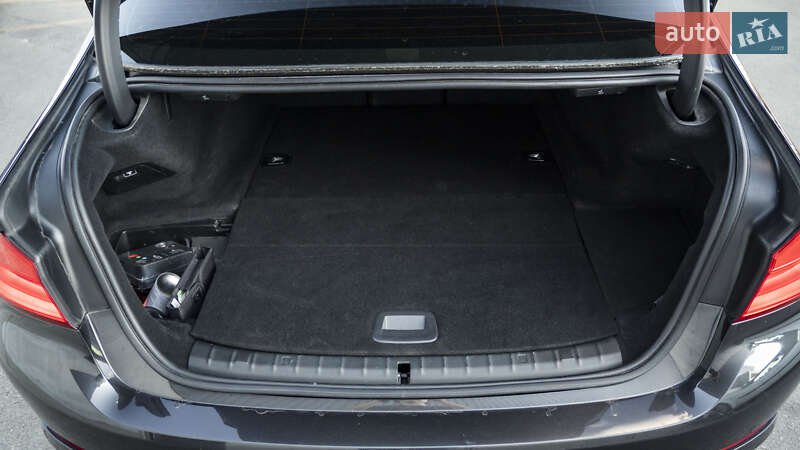 Седан BMW 5 Series 2018 в Киеве