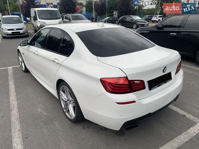 Седан BMW 5 Series 2014 в Киеве