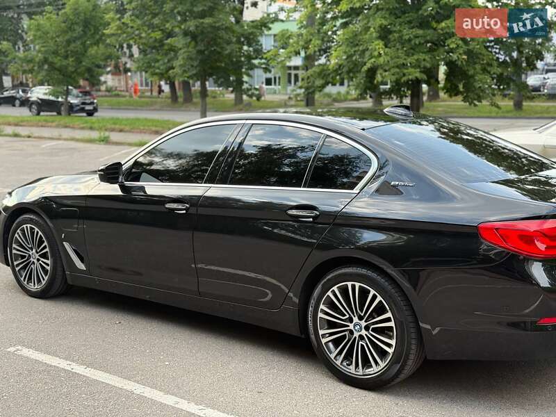 Седан BMW 5 Series 2018 в Вінниці