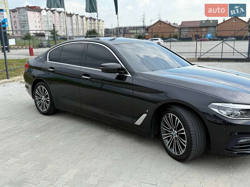 Седан BMW 5 Series 2018 в Вінниці