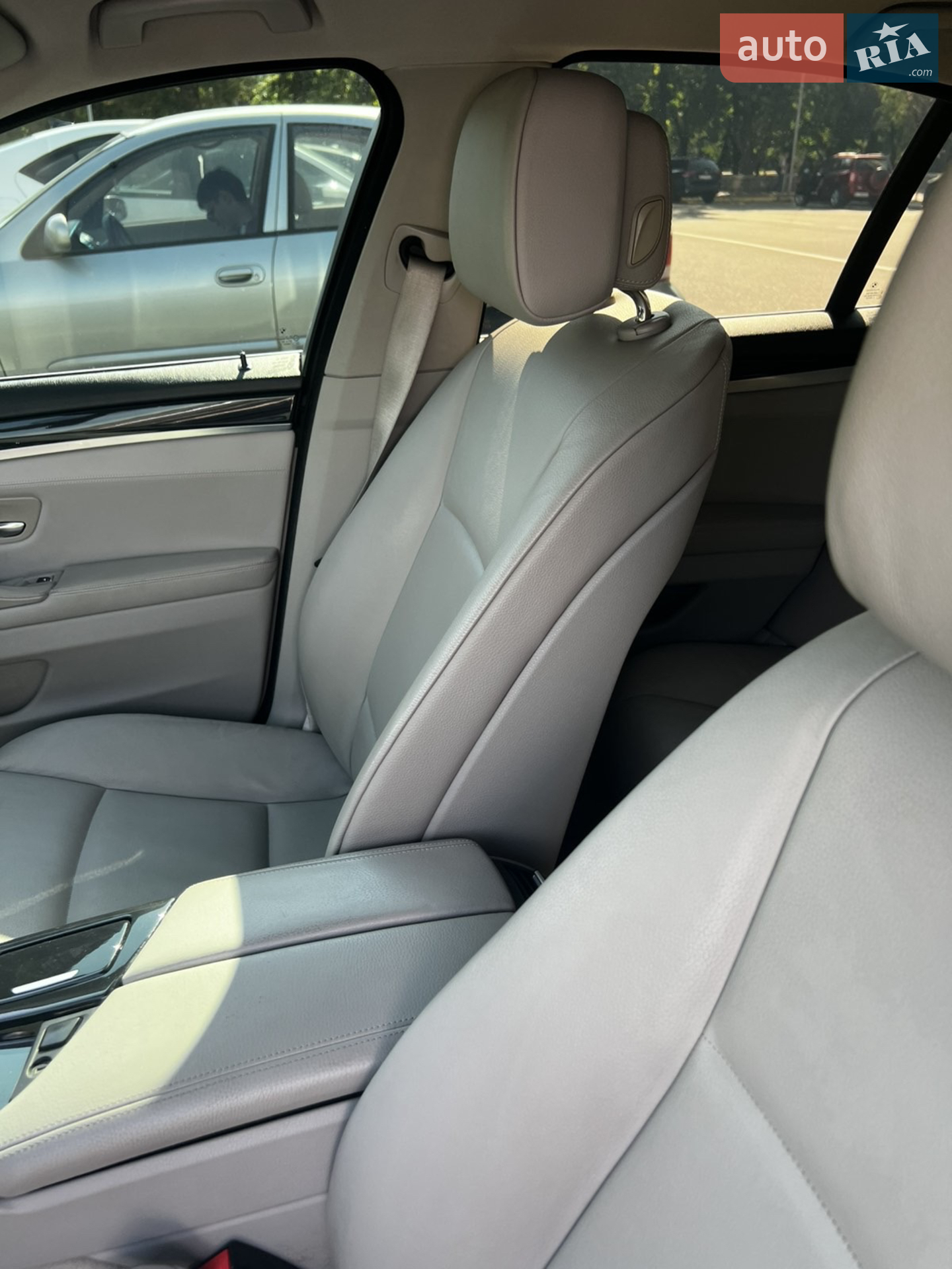 2011 BMW 5er - мініатюра 8